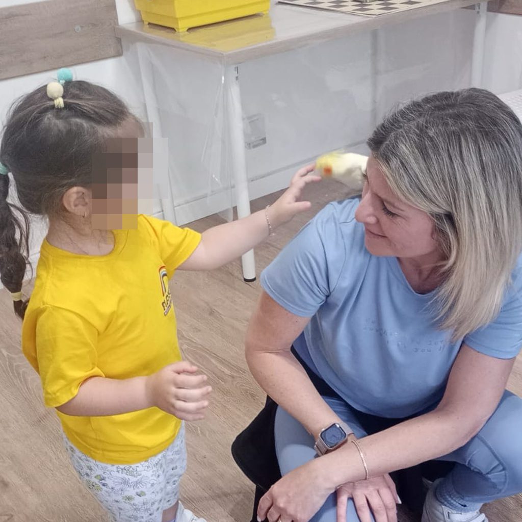 news_playschool_lime_8